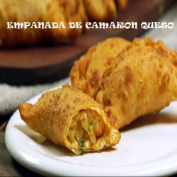 EMPANADAS CAMARÓN QUESO